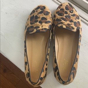 Leopard loafers size 6
